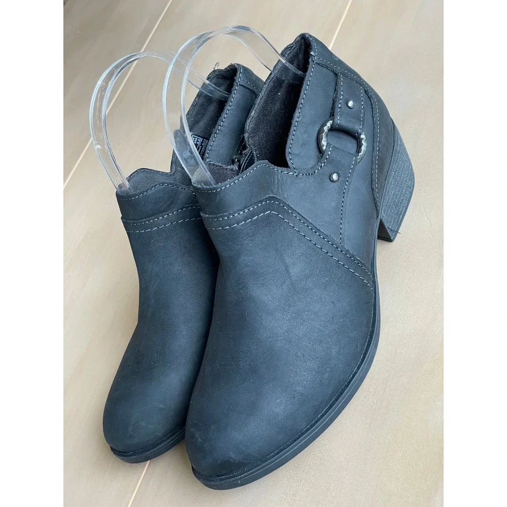 Clarks Charlten Grace Black Oily Leather Ankle Boots Booties Women's 7 W Wide